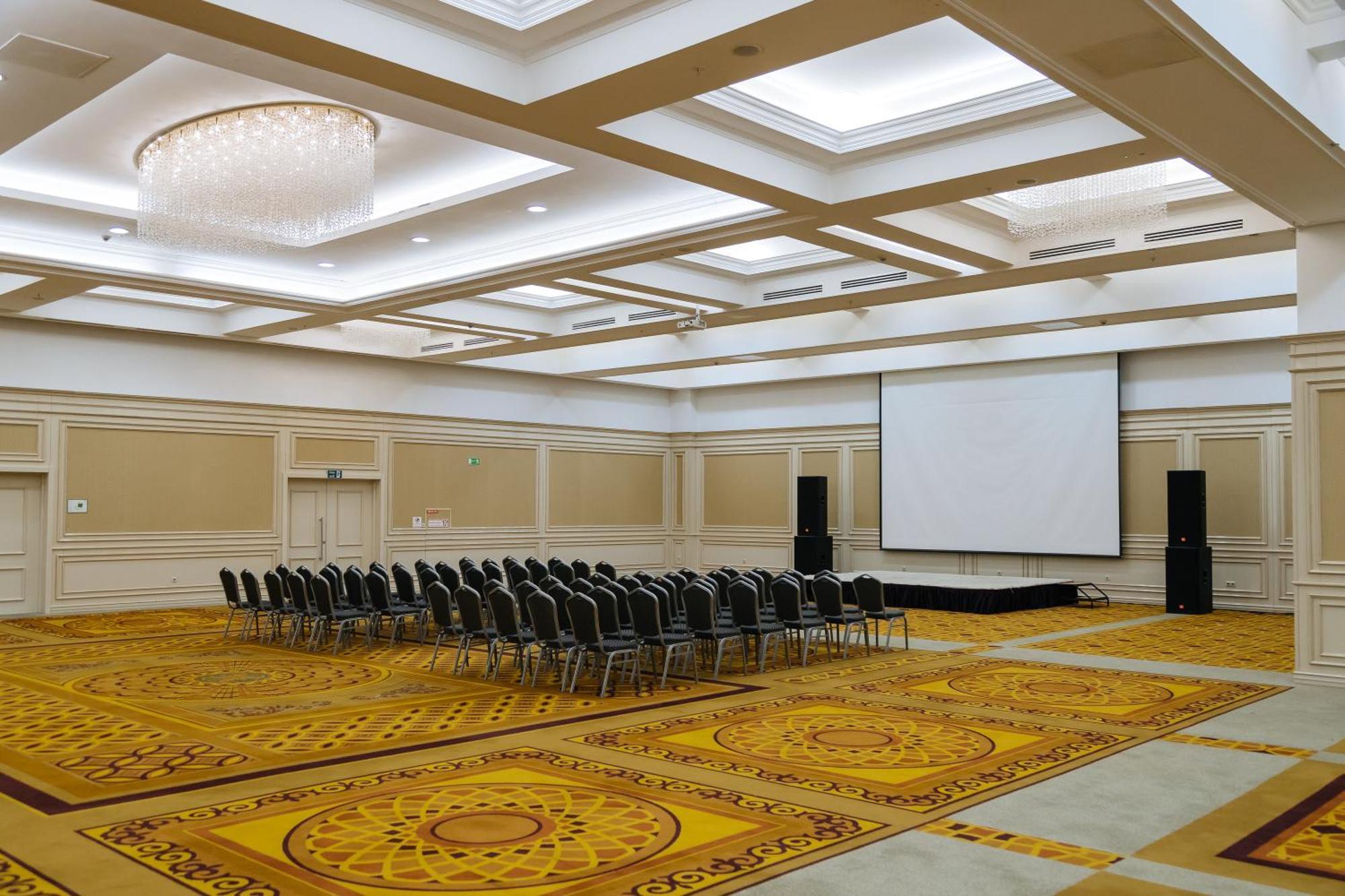 Holiday Inn Aktau By Ihg Exteriér fotografie