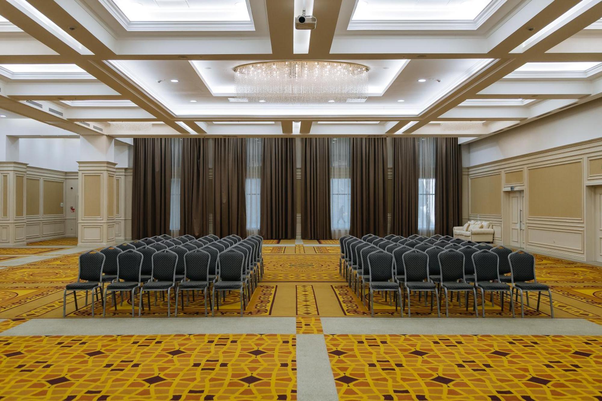 Holiday Inn Aktau By Ihg Exteriér fotografie